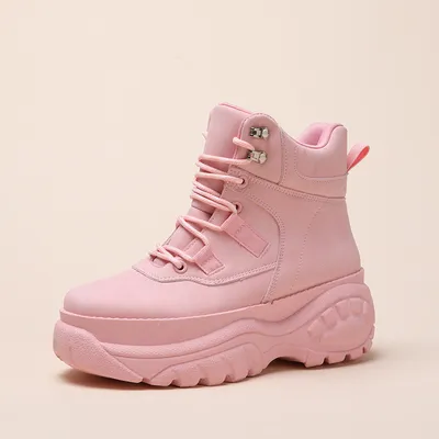Trendy Korean casual shoes