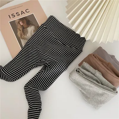 Black white leggings
