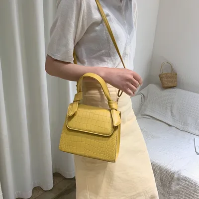 Stone pattern shoulder bag