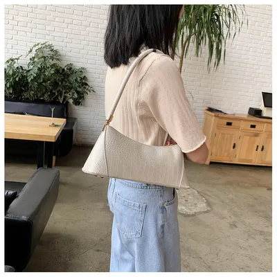 Temperament baguette shoulder bag