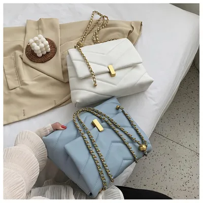 Fashion chain messenger bag