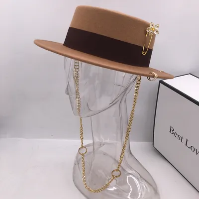 Female retro black top hat