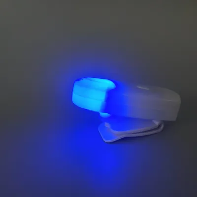 White 6 lights