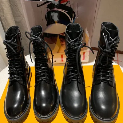 Round head lace-up motorcycle single boots