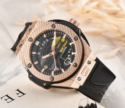 Rose gold black