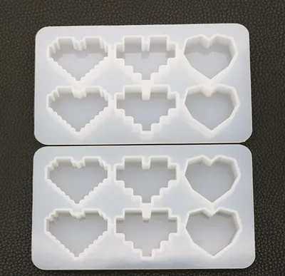 Pixel Heart Mold