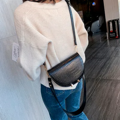 Fashionable wild round bag