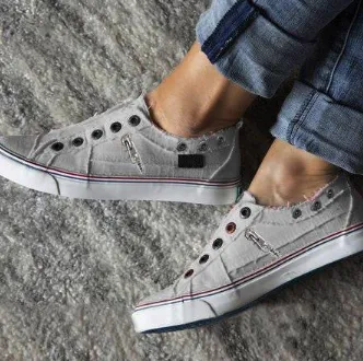 Super comfortable and stylish shoes for spring