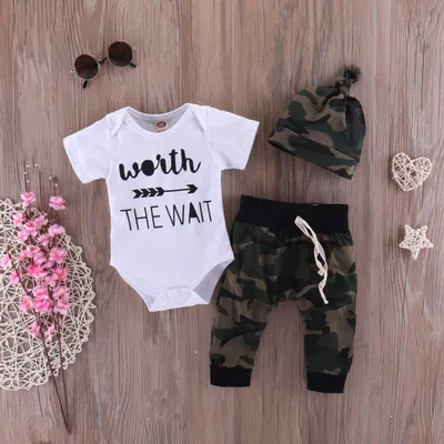 Army Green Letter Arrow Baby Hooded Set