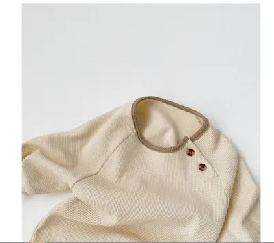 Comfortable And Simple Baby Long-sleeved One-piece