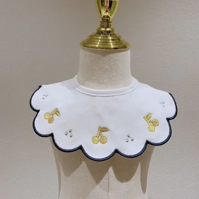 Rotating Cotton Baby Bib With Wavy Embroidery