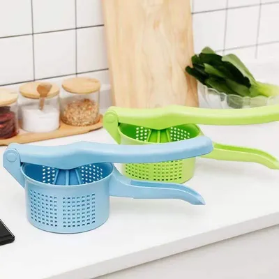 Vegetable Press Crusher Squeezing Dumpling Pie Filling Tools Food Water Squeezer Cooking Handheld Dehydrator Kitchen Accessories