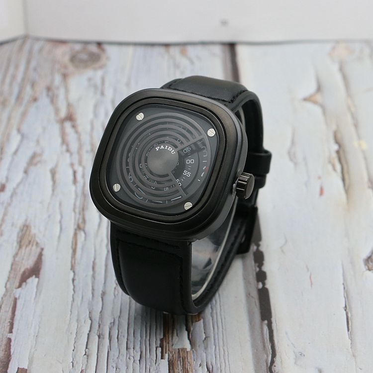 Retro Fashion All-match Belt Turntable Quartz Watch