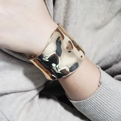 New popular simple and exaggerated wide side bracelet