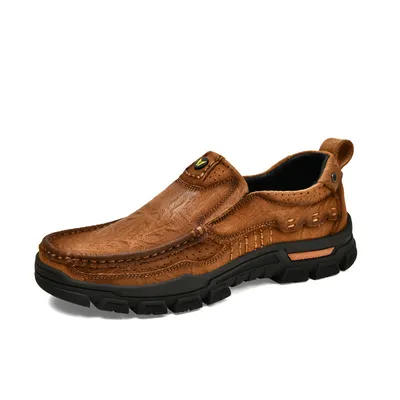 Light brown feet