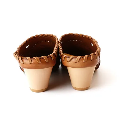 Retro women's Baotou mid-heel hollow leather sandals