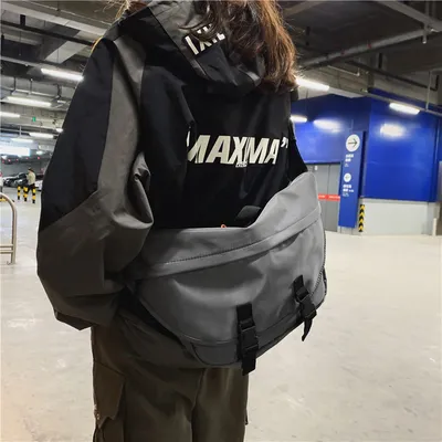Leisure riding messenger bag