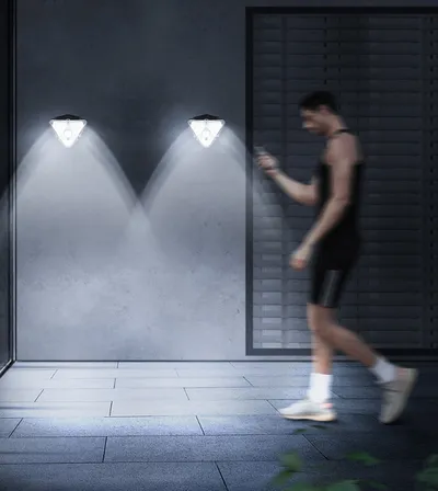 مصباح جداري LED مقاوم للماء يعمل بتقنية استشعار حركة الجسم