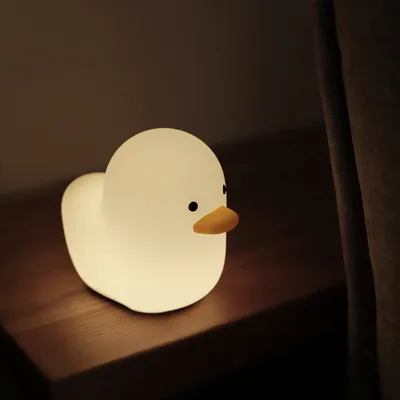 مصباح ليلي LED على شكل بطة كرتونية لطيفة وجميلة، مصنوع من السيليكون، قابل للشحن عبر منفذ USB، هدية مثالية لغرف الأطفال وغرف النوم.