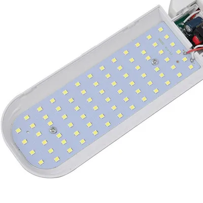 مصباح تشوه LED قابل للطي لإضاءة الكراج