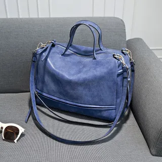 female fashion handbags wholesale bag retro matte leather bag bag locomotive bags bag