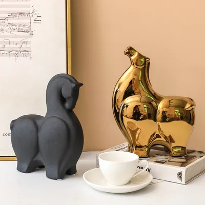 Simple Abstract Black And White Strip Matte Horse Ornaments Ceramic Crafts