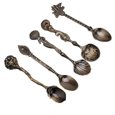 Creative Stereoscopic Spoon Set For Home Use