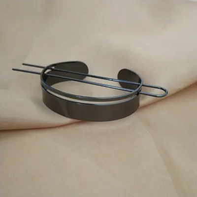 Goddess plate hair artifact hairpin