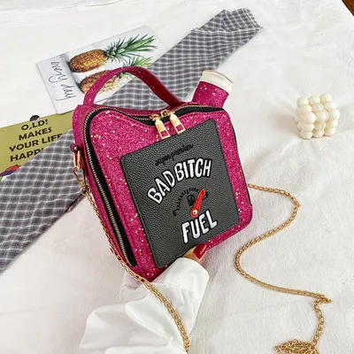 Chain crossbody bag