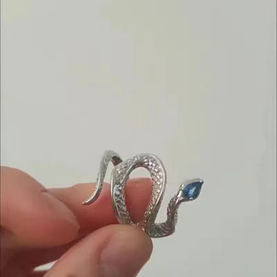 Euramerican Wind Topa Stone Snake Ring Personality