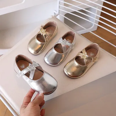 2026 Spring & Autumn New Kids Leather Shoes, Star Dance Shoes, Baby Girl Princess Shoes