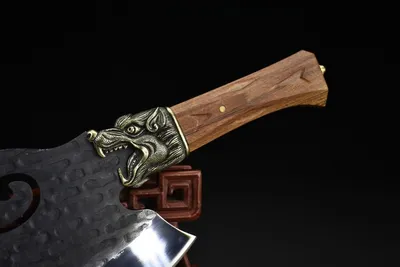 شينلونغ بصق ماء، سكين تقطيع العظام