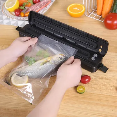 Sealing Machine And 60 Food Storage Bags Set