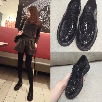 Women's British Style Patent Leather Thick-soled Small Leather Shoes