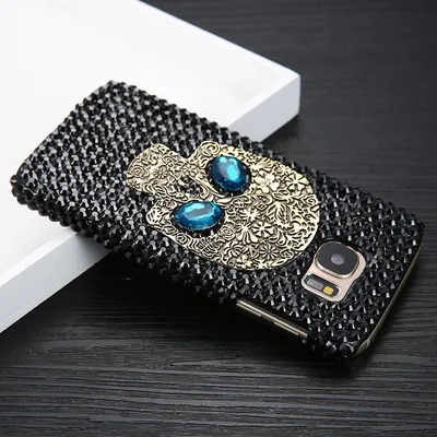 Mobile Phone Protective Shell Black Shell Skull Rhinestone
