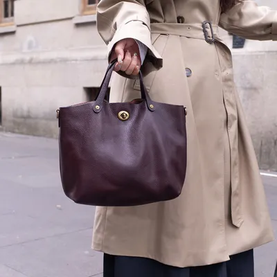 European And American Vintage First-layer Tree-tanned Cowhide Tote Bag, Commuter Handbag, Casual Single-shoulder Genuine Leather Crossbody Bag