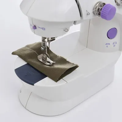 Portable Mini Electric Sewing Machine Multifunctional Desktop Tailor Home Use