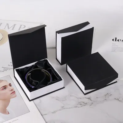 Jewelry Box Bracelet Craft Hard Paper Packaging Display
