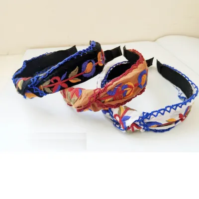 Knotted Hair Band In The Middle of Leather Velvet Embroidery Flowers