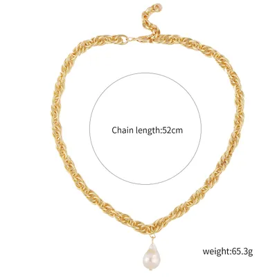 Retro Exaggerated Baroque Pearl Necklace Women