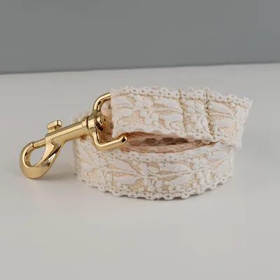 Leaf Lace Strap Gold Buckle Pet Supplies