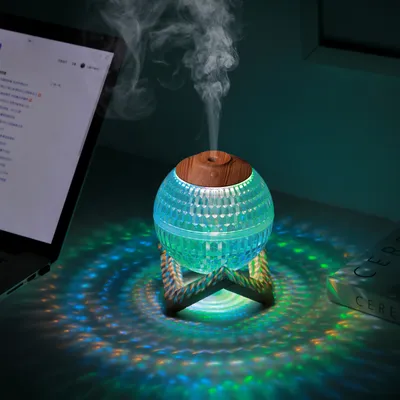مرطب هواء صغير الحجم بتصميم كرة كريستالية، ألوان RGB، إبداعي، رذاذ صامت، تحكم في مستوى الصوت