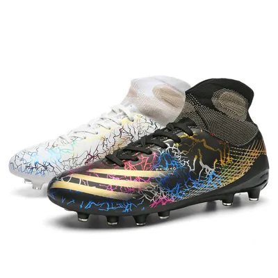 Fashion Personality New Men's High Top Soccer Shoes