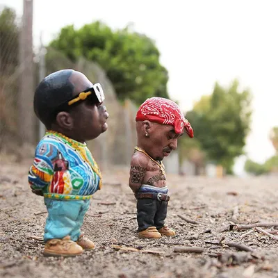 Hip-hop Legend Commemorative Character Resin Craft Decoration Home Living Room