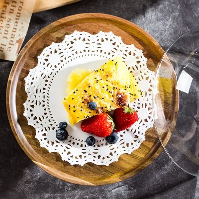 صينية كعكة من خشب الأكاسيا مع غطاء زجاجي