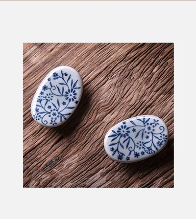 Crescent Ceramic  Pillow Spoon Fork Stand Dining Table Accessories Supplies