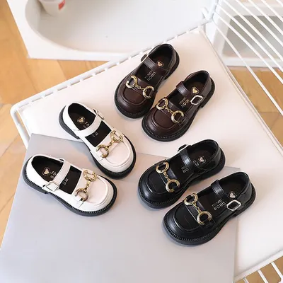 2026 Spring Trendy JK Style Girls Leather Shoes Metal Buckle Baby Flats Kids Casual Leather Shoes