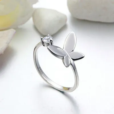 Fashion One Heart One Wing Butterfly Ring