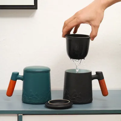 Landscape Ceramic Wooden Handle Mug With Lid Office Drinking Cup