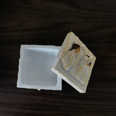 New Couple Memorial Box Resin Craft Home Decoration